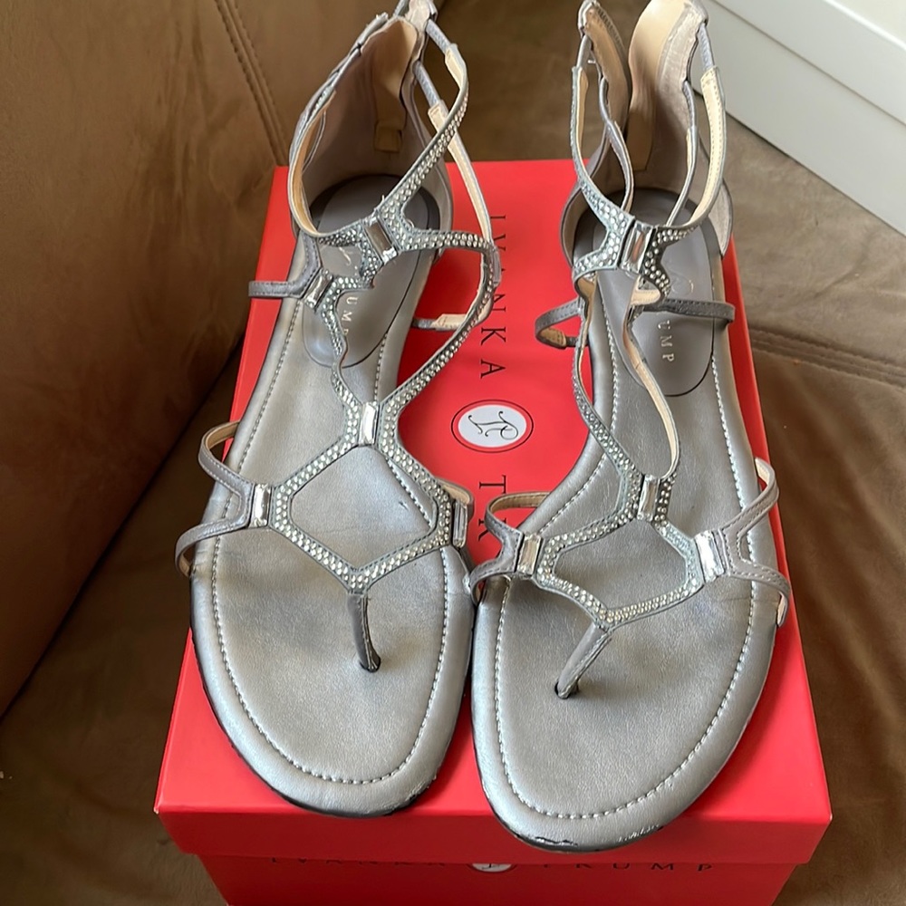 Grey leather diamond gladiator sandals sz11